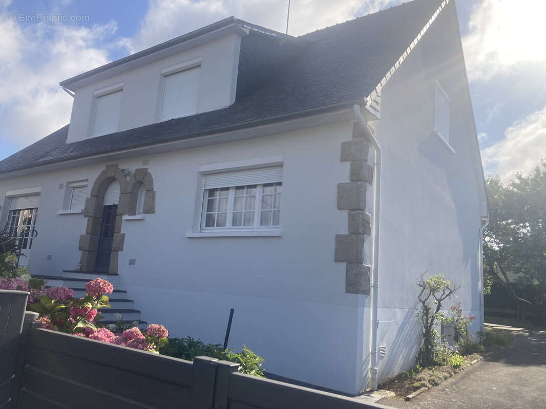 Maison à SAINT-BERTHEVIN