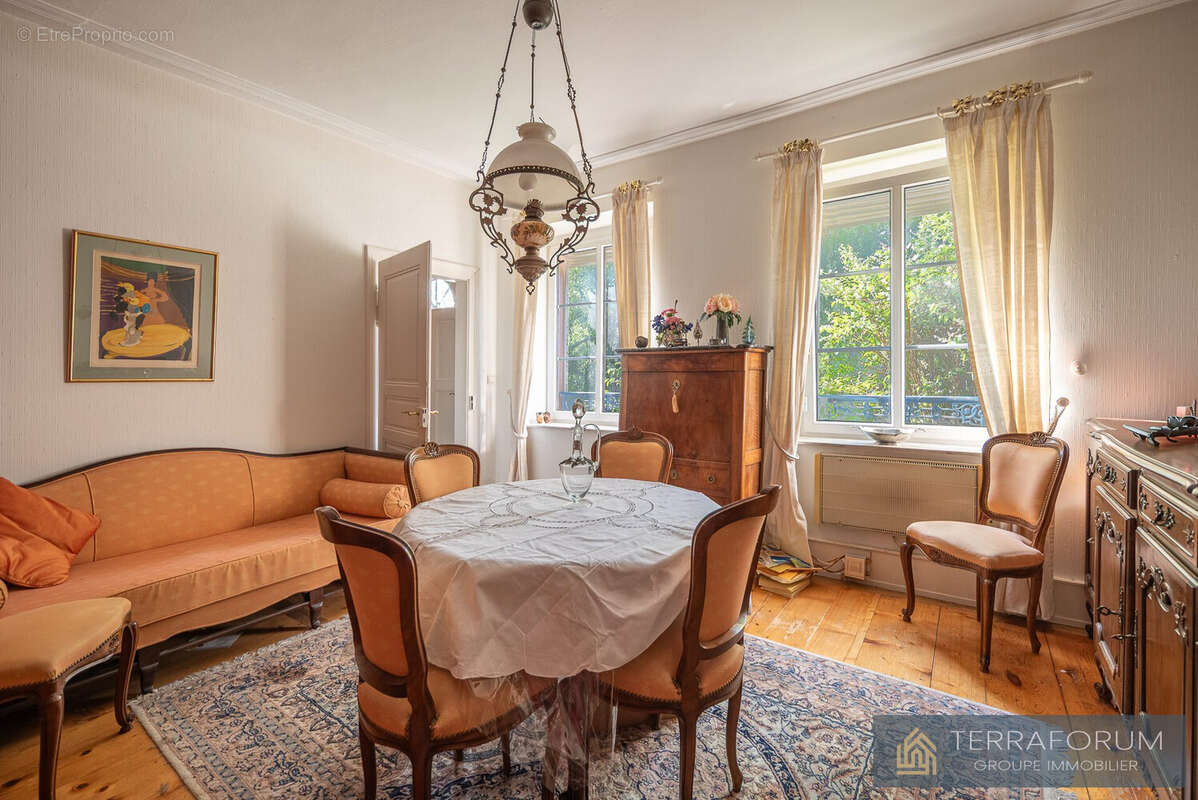 Maison à SCHIRRHEIN