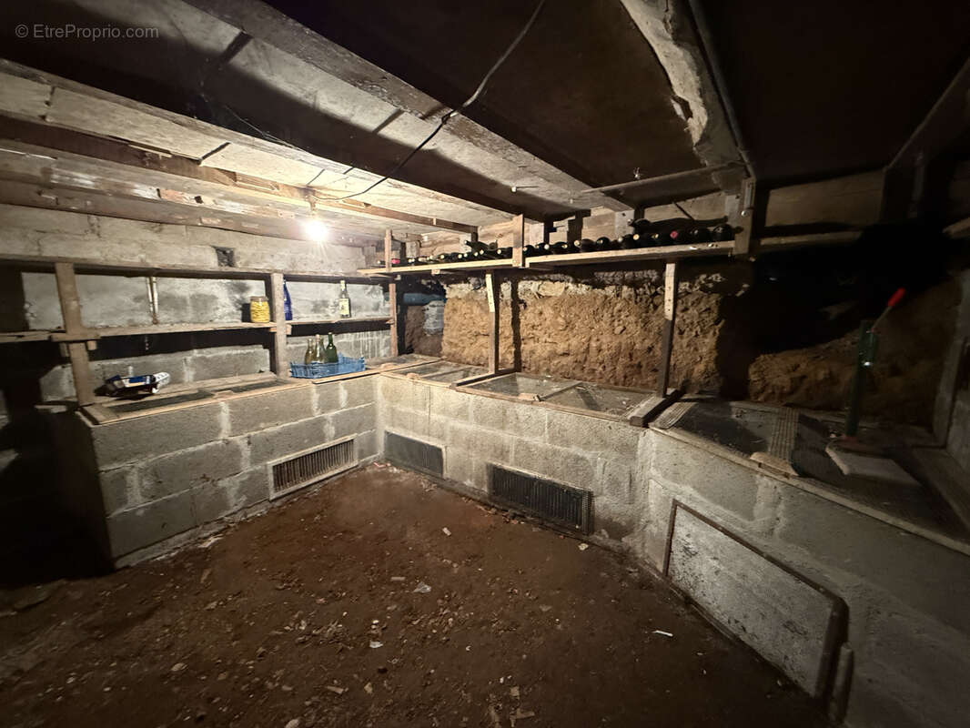 Maison à JUVIGNY-LE-TERTRE