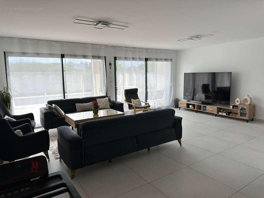 Maison à SAINT-DOULCHARD