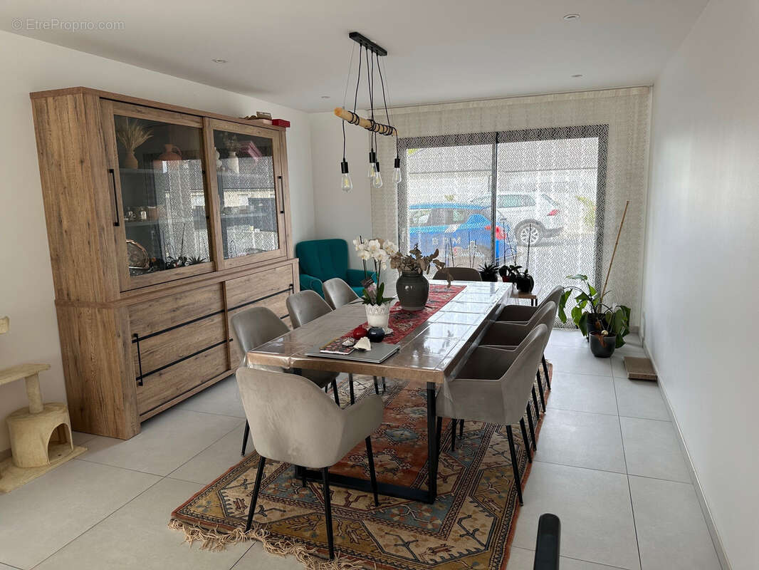 Maison à SAINT-DOULCHARD