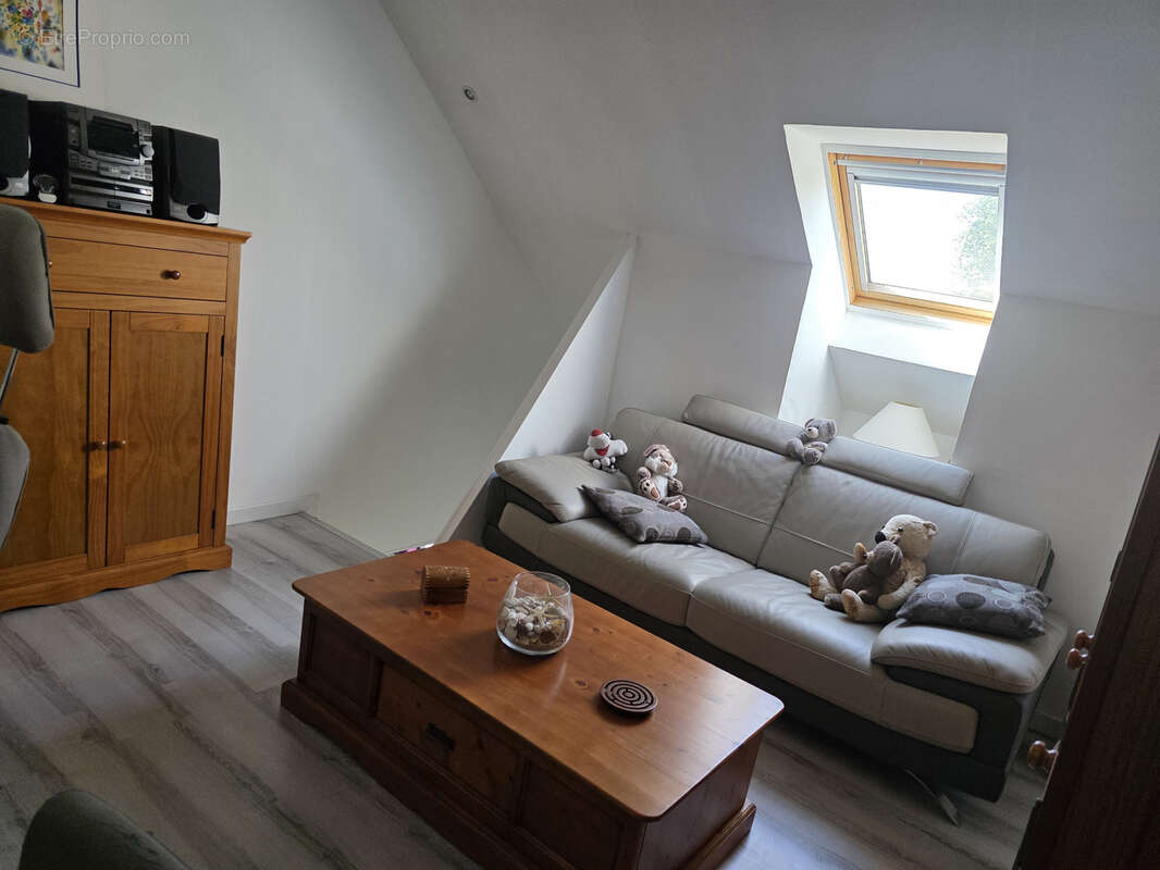 Maison à DUN-SUR-AURON