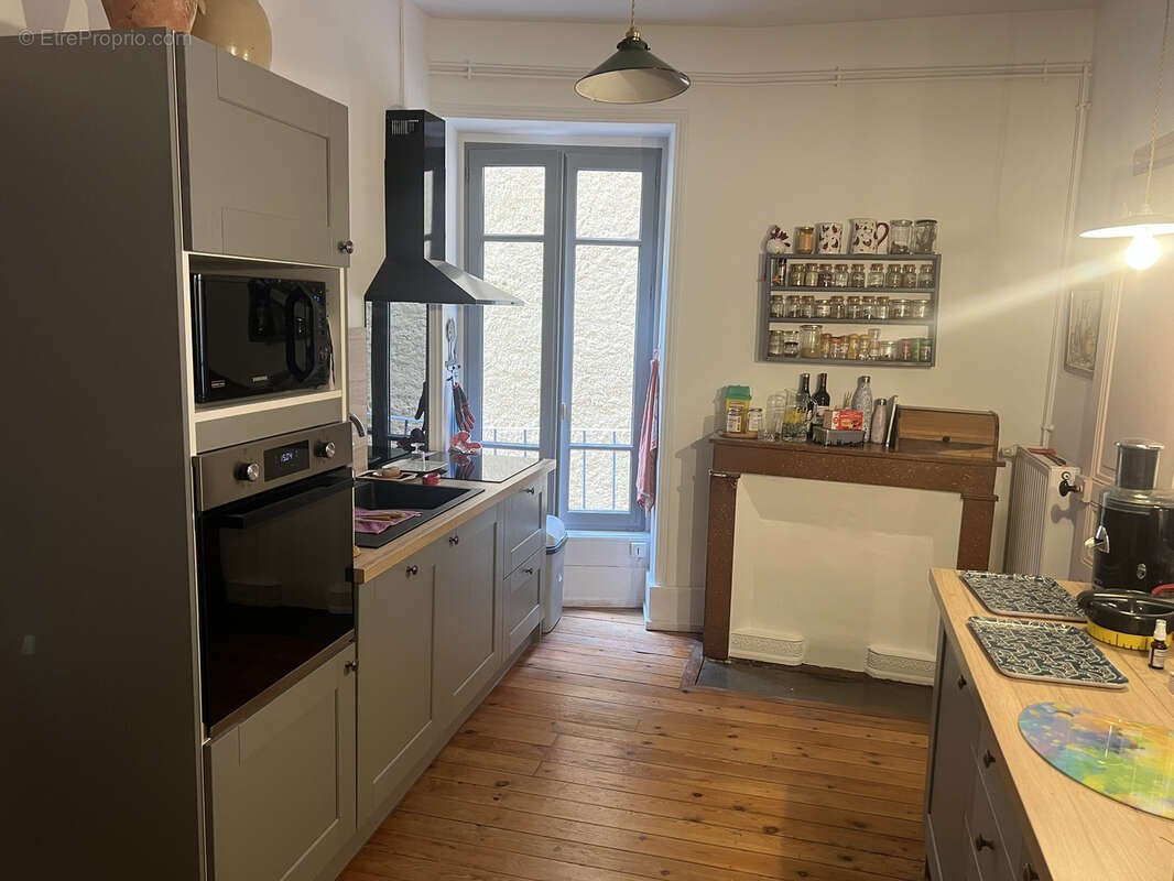 Appartement à CHAROLLES