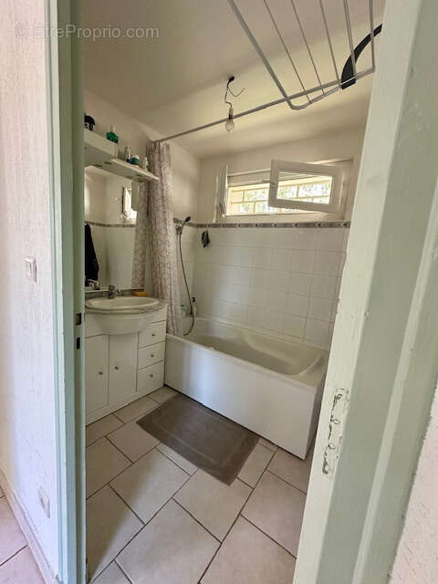 Maison à PELISSANNE