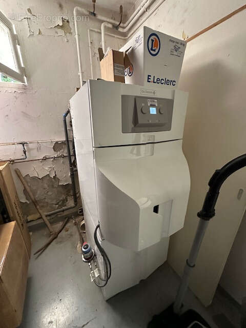 Maison à PELISSANNE