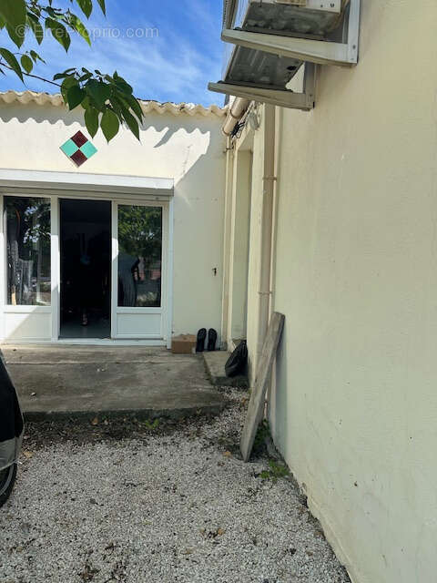 Maison à PELISSANNE