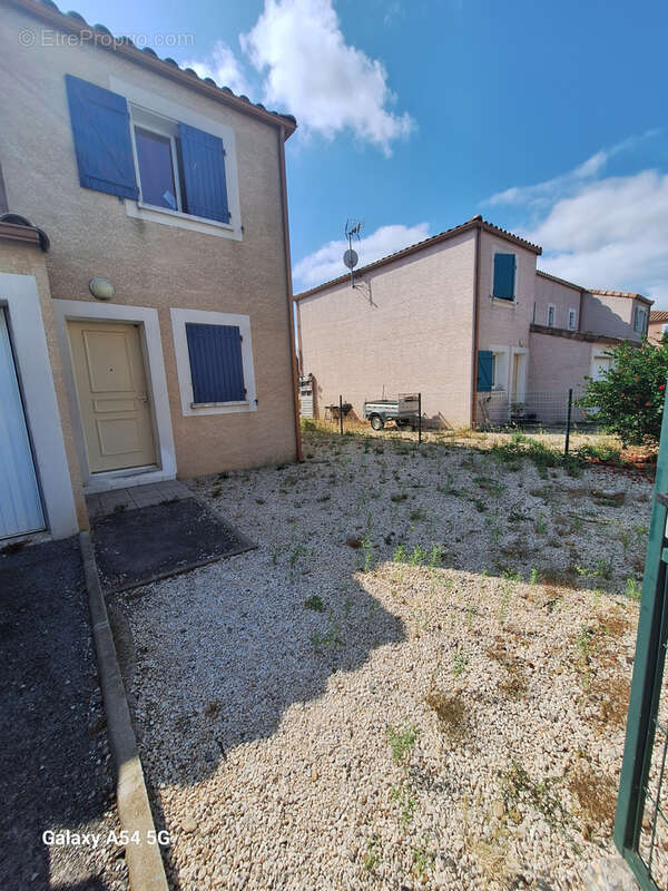 Maison à LEZIGNAN-CORBIERES