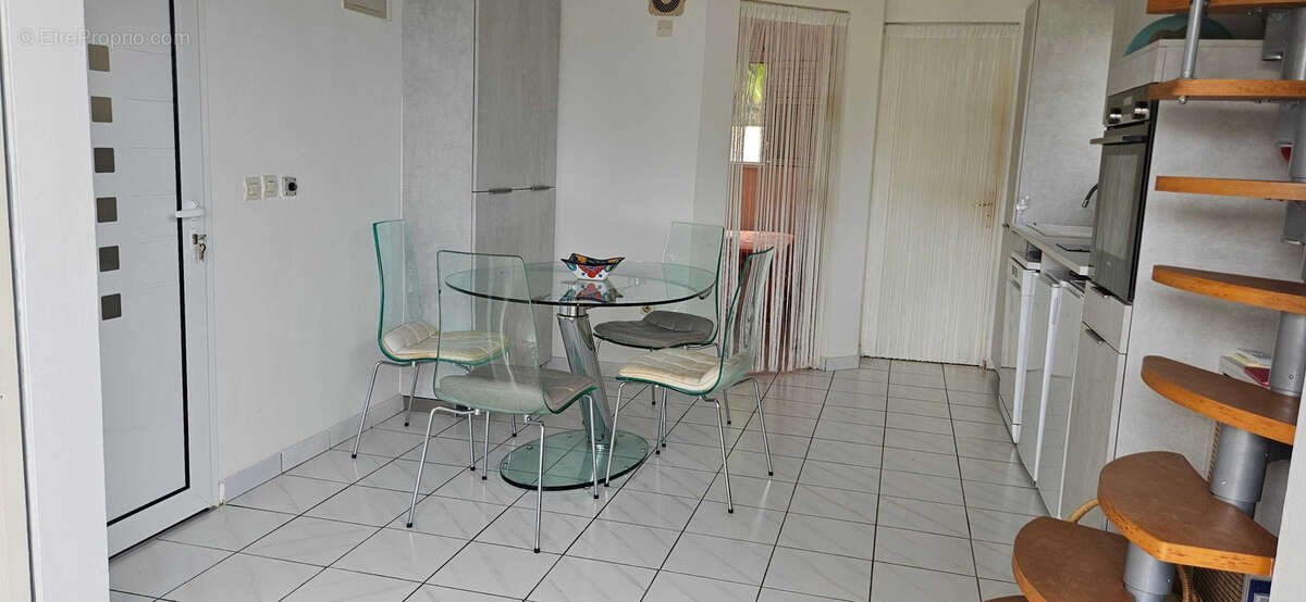 Appartement à LE MARIN