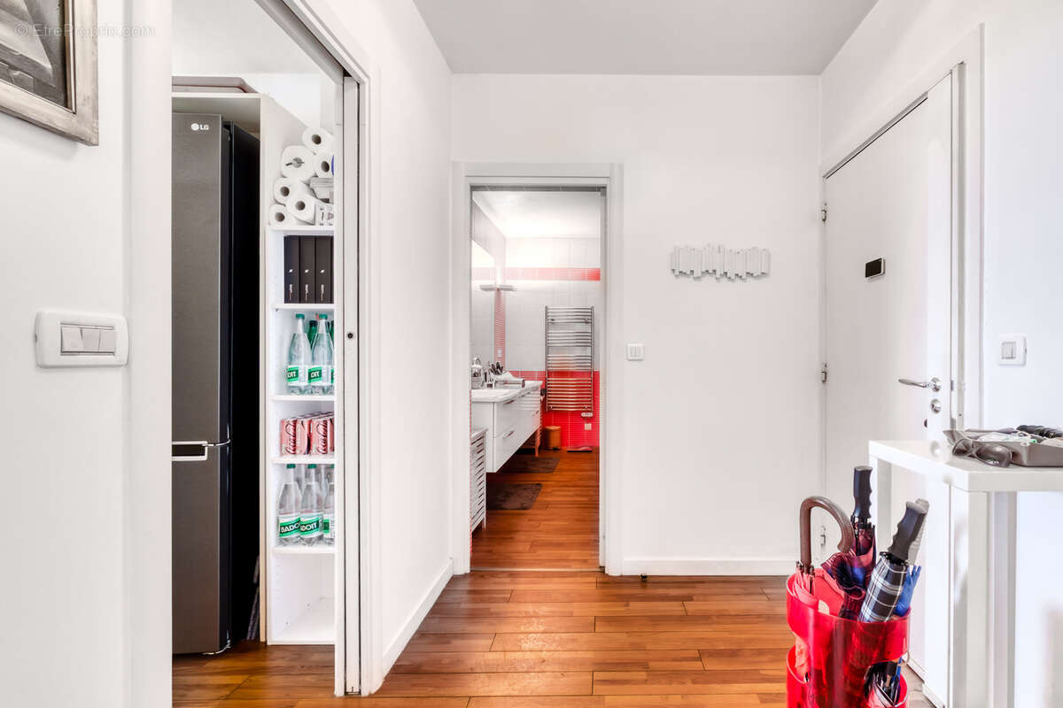 Appartement à MANDELIEU-LA-NAPOULE