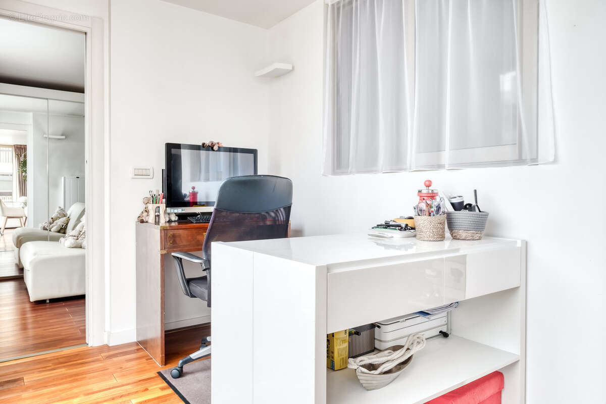 Appartement à MANDELIEU-LA-NAPOULE