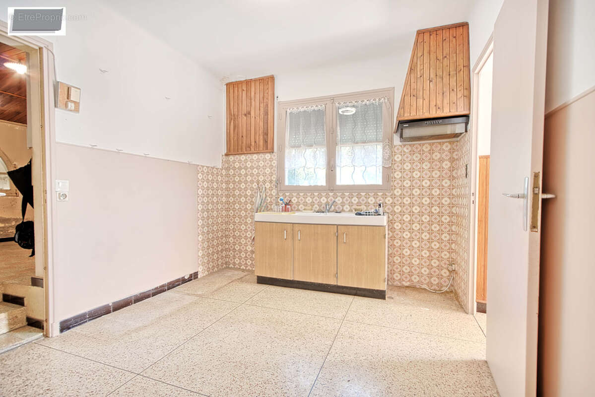 Maison à LA VALETTE-DU-VAR