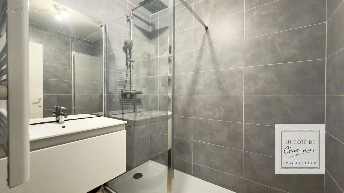 Maison à LA CHAPELLE-SAINT-LUC