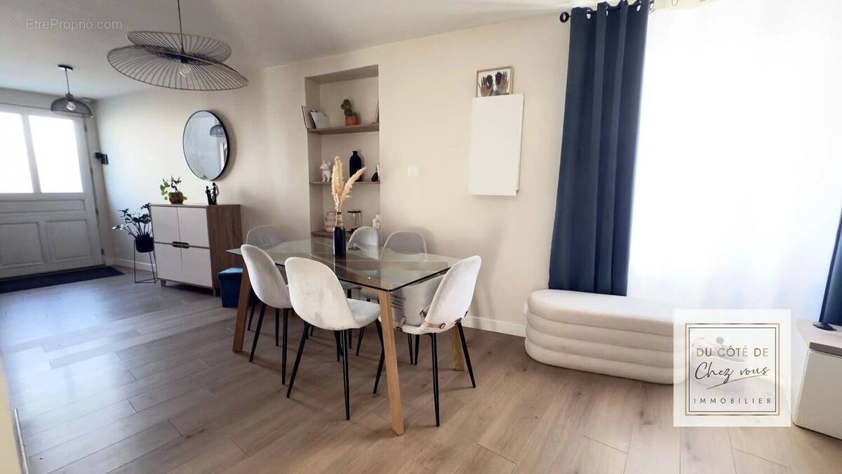 Maison à LA CHAPELLE-SAINT-LUC