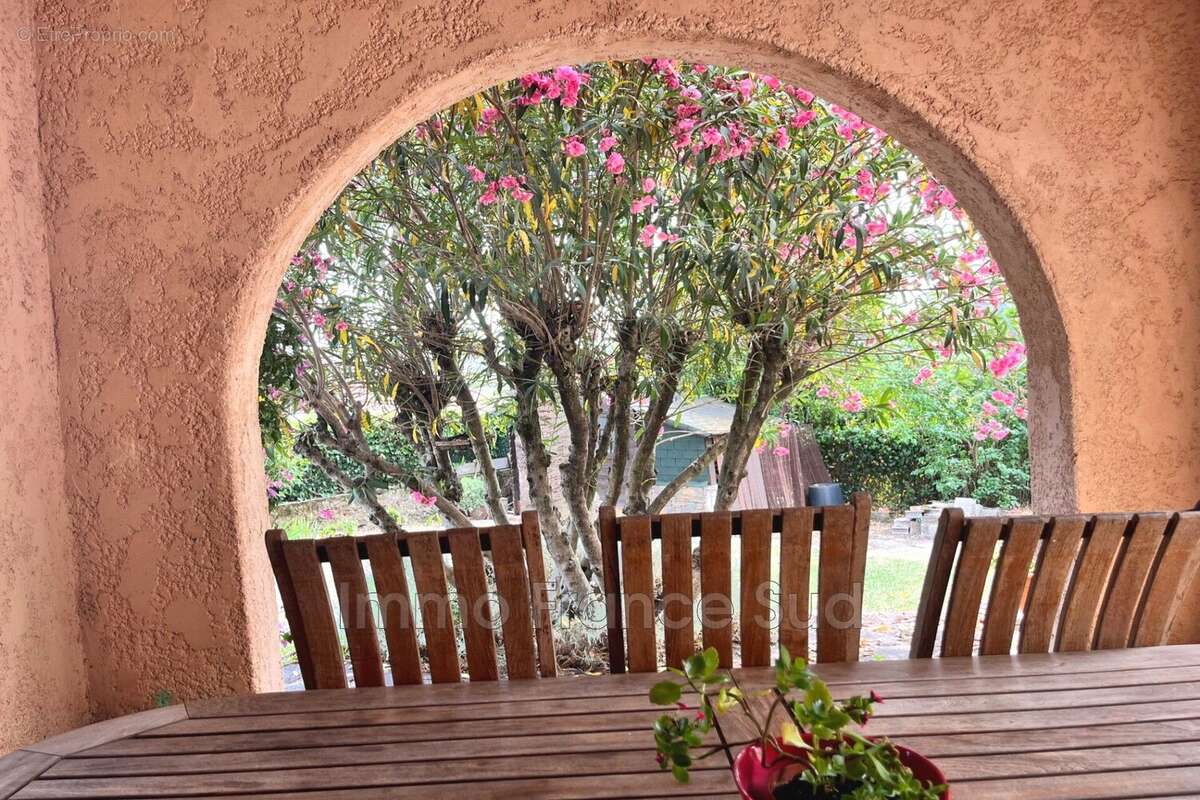 Maison à SAINT-RAPHAEL