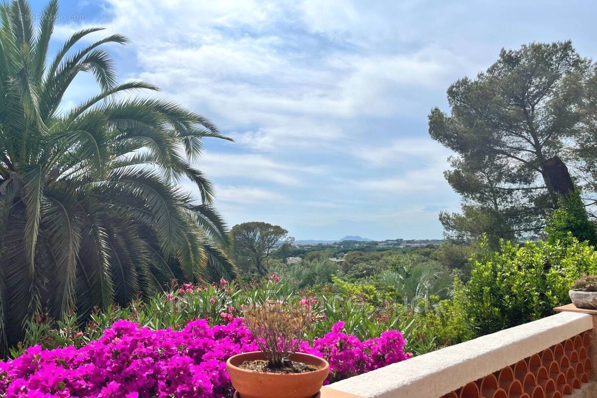 Maison à SAINT-RAPHAEL