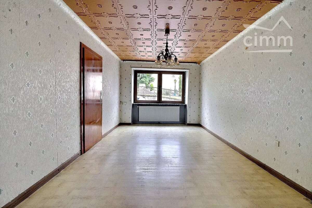 Maison à NOUSSEVILLER-SAINT-NABOR