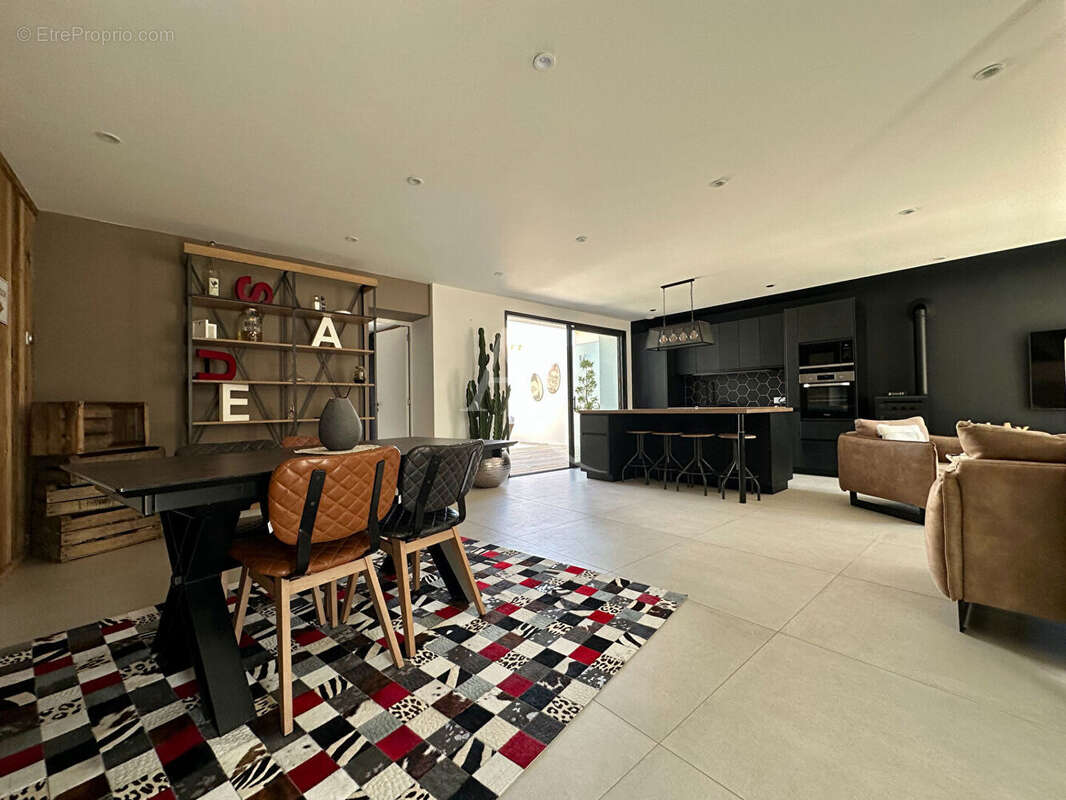 Maison à SAINT-GILLES-CROIX-DE-VIE