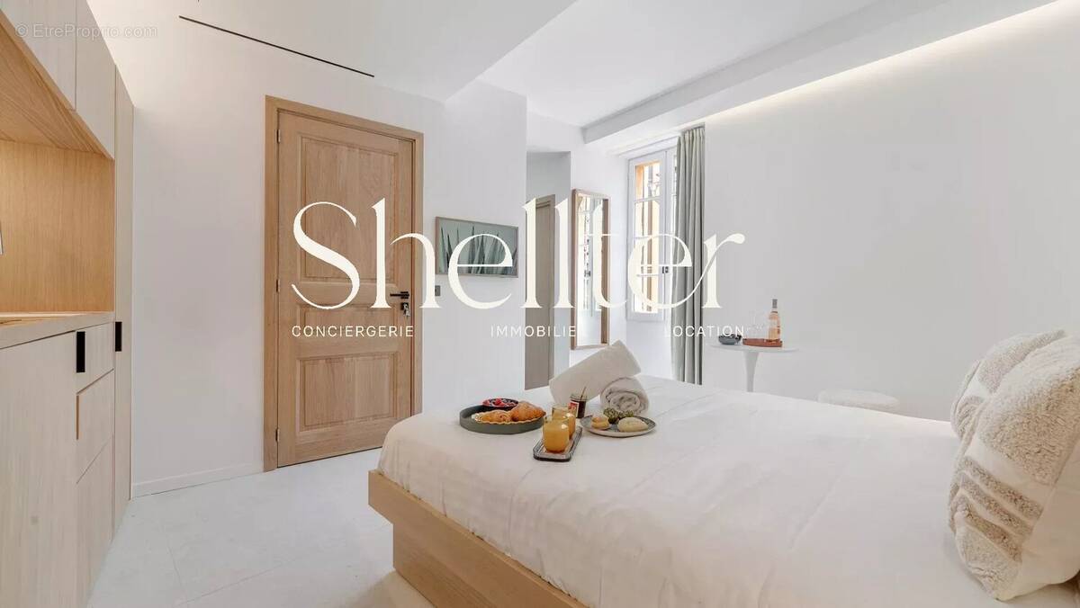 Appartement à SAINT-TROPEZ