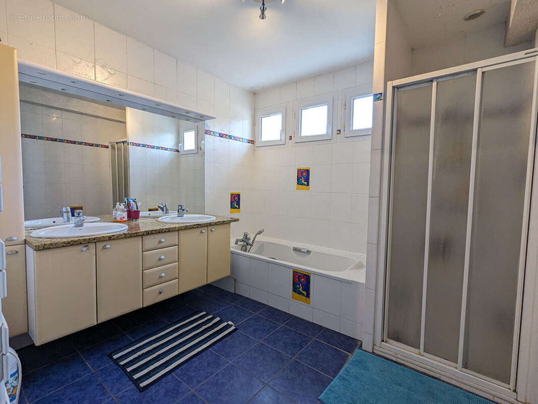 Maison à MARSANNAY-LA-COTE