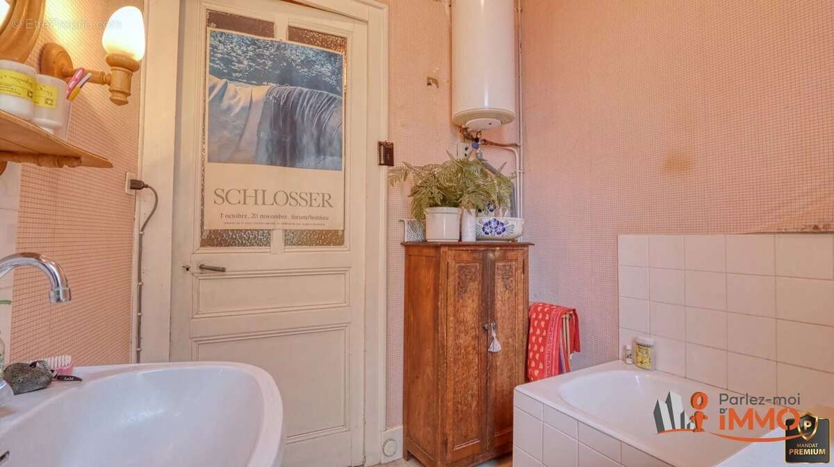 Appartement à USSON-EN-FOREZ