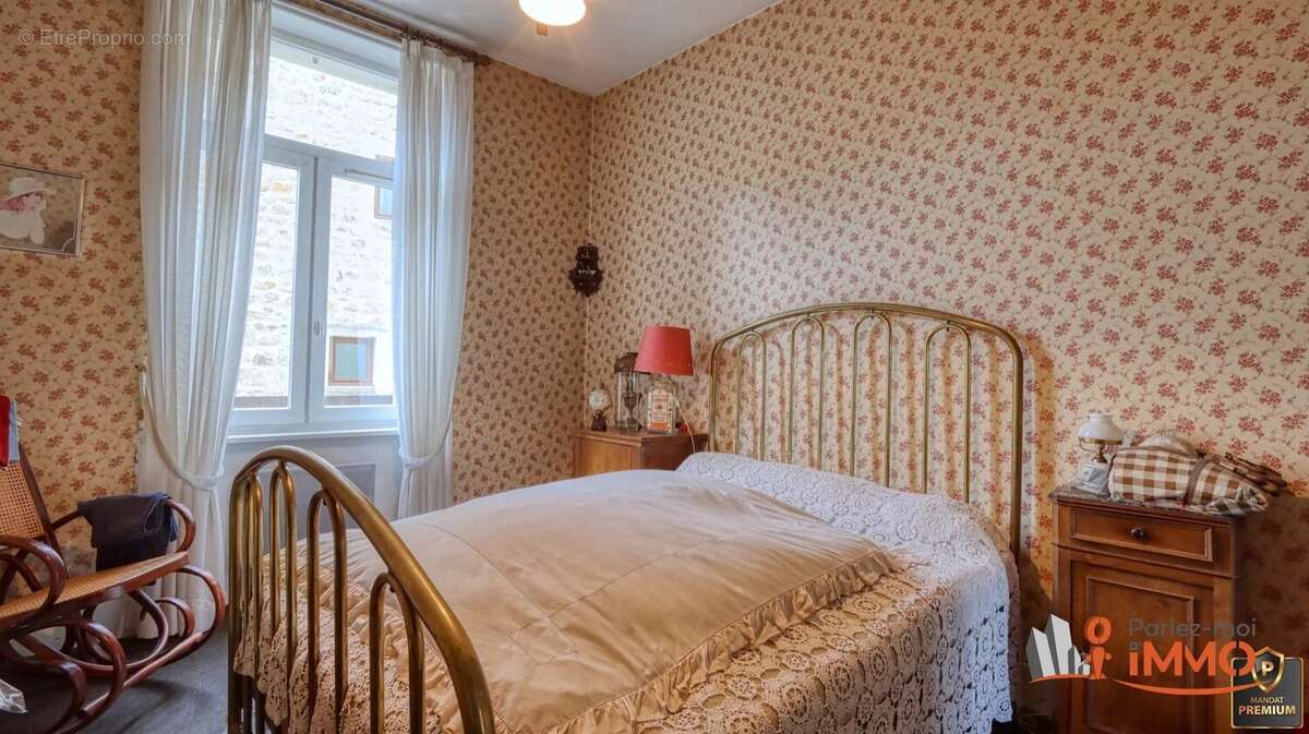 Appartement à USSON-EN-FOREZ