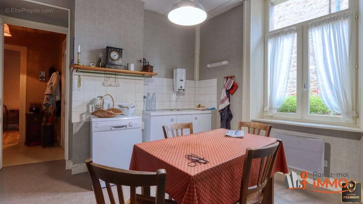 Appartement à USSON-EN-FOREZ