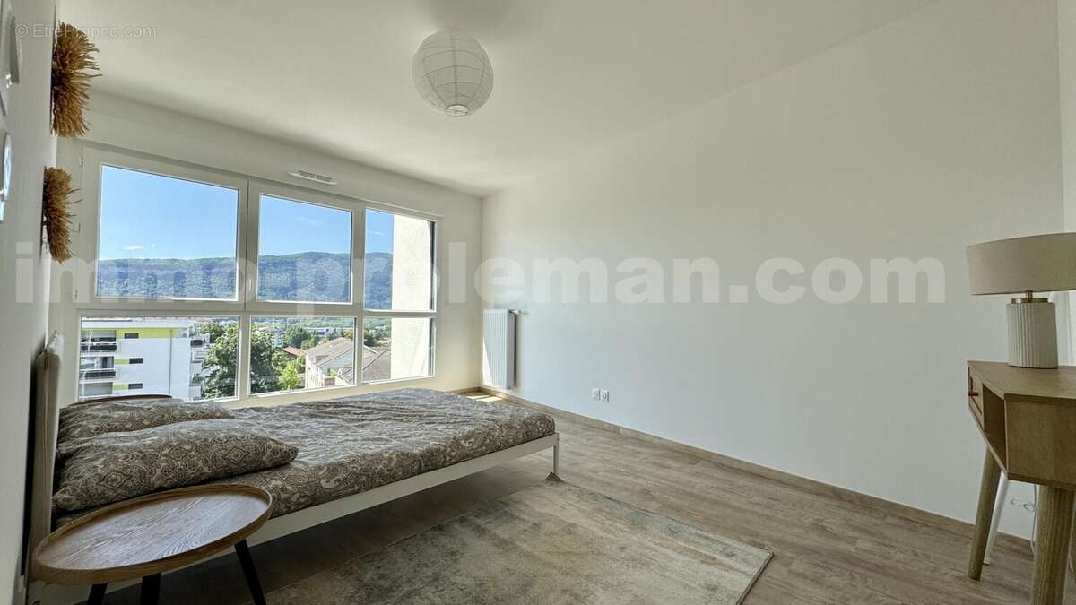 Appartement_T4_Ambilly_belle_superficie_prox_frontière_Suisse_tram_Ceva_direction_Genève_Secteur_calme_Verdoyant_Frontaliers_Cuisine_séjour_chambre_1_chambre_2_ - Appartement à AMBILLY