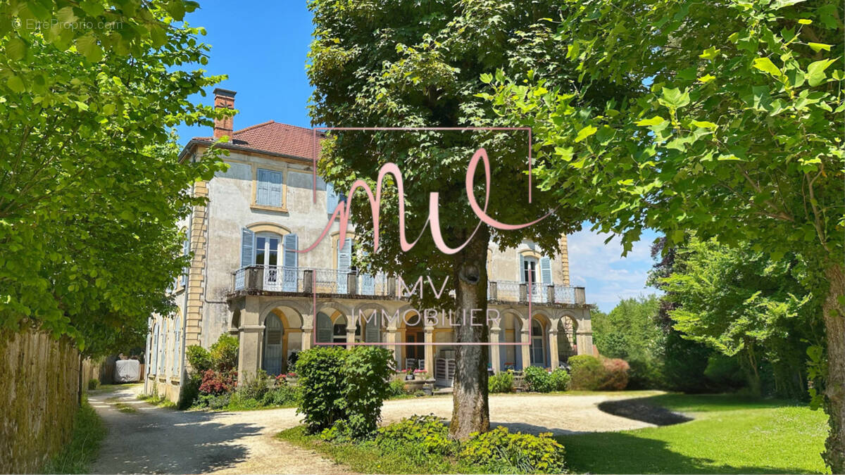 Appartement à CHARAVINES