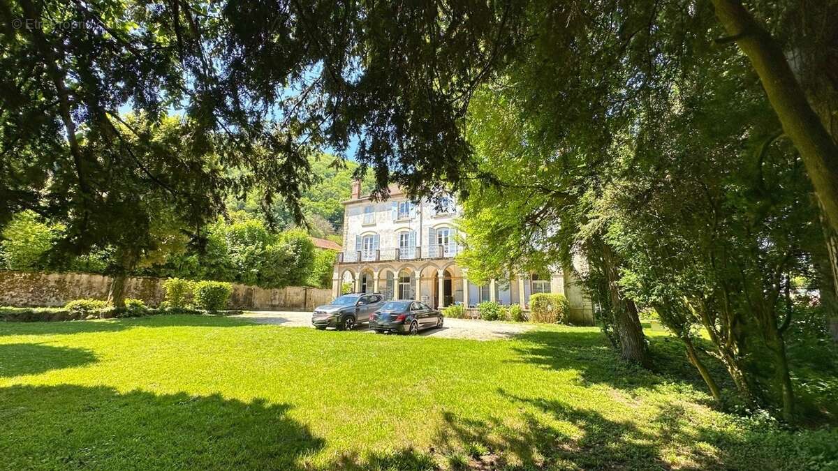 Appartement à CHARAVINES