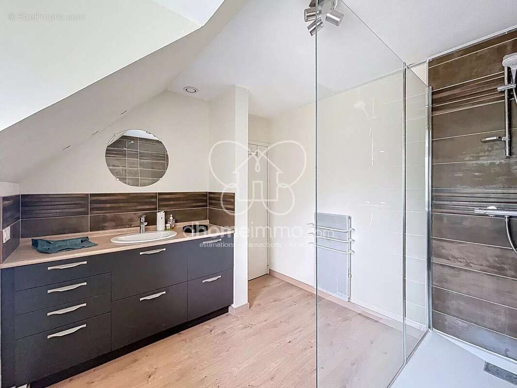 Maison à RAIMBEAUCOURT