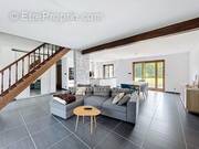 Maison à RAIMBEAUCOURT