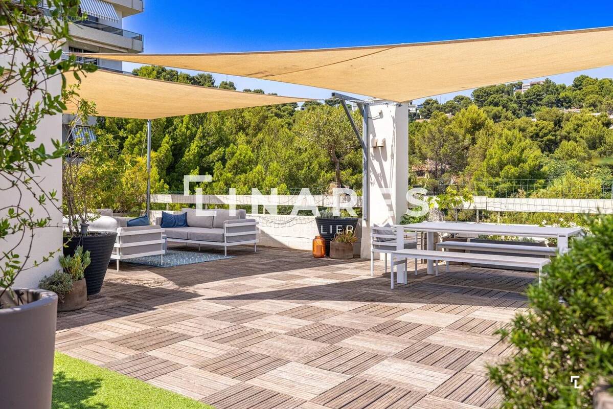 Appartement à MARSEILLE-8E