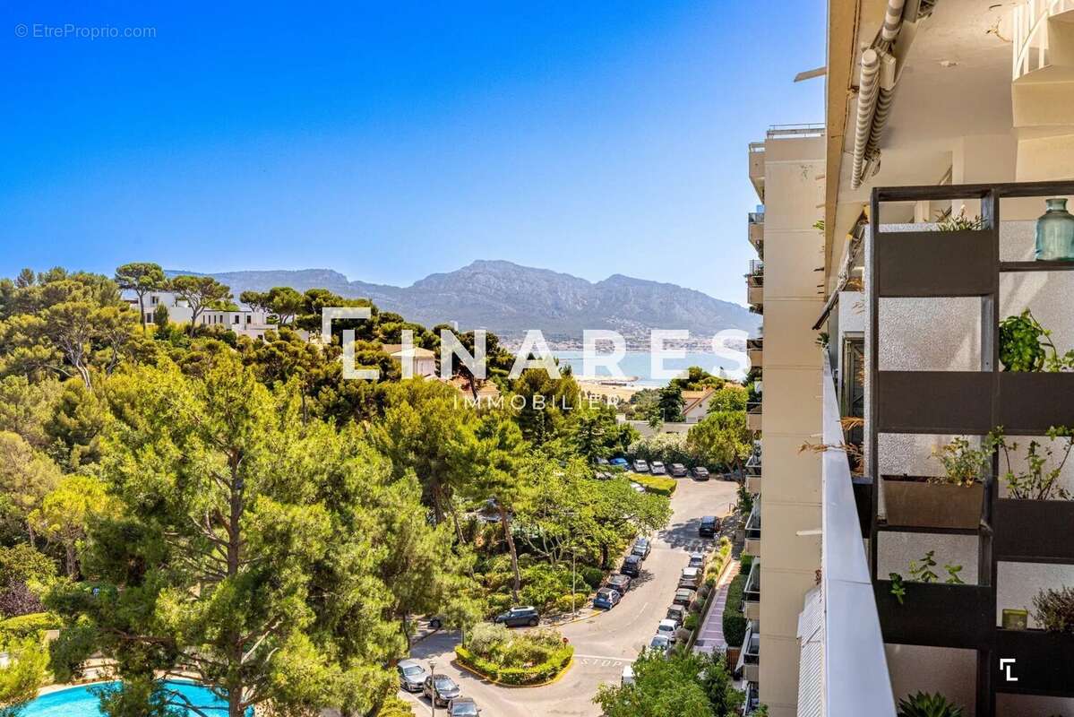 Appartement à MARSEILLE-8E