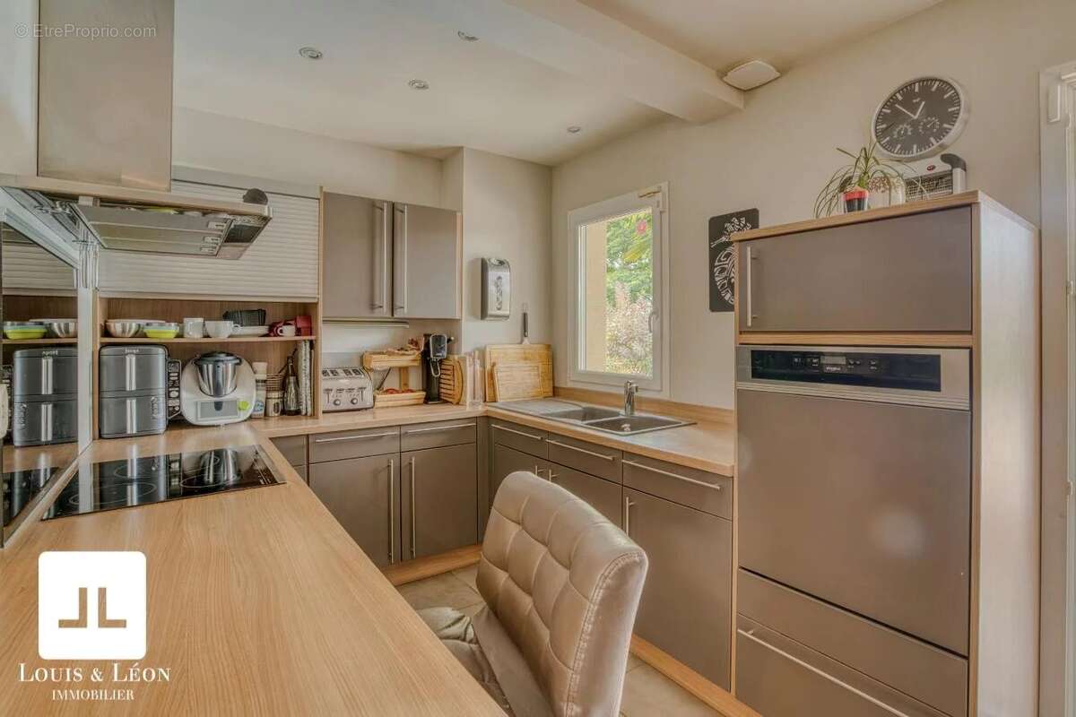 Maison à SAINT-GEORGES-DE-RENEINS