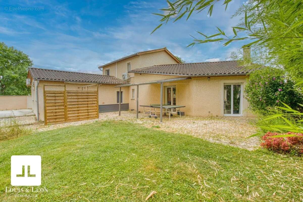 Maison à SAINT-GEORGES-DE-RENEINS