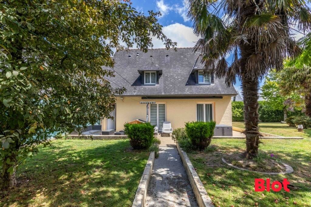 Maison à BOISGERVILLY