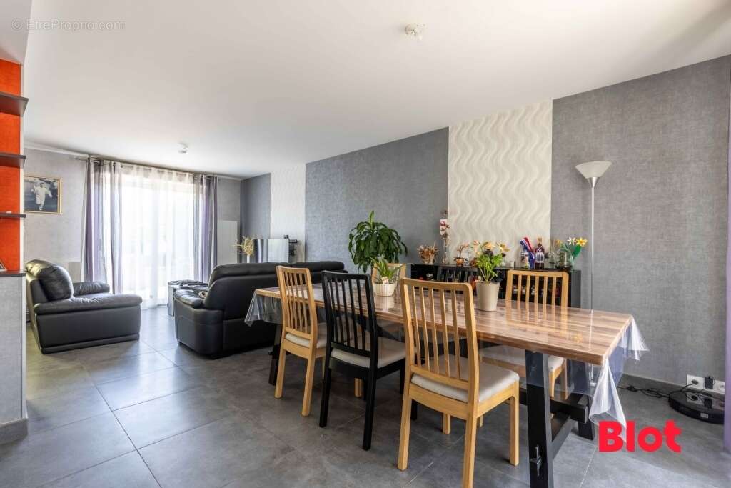 Maison à BOISGERVILLY