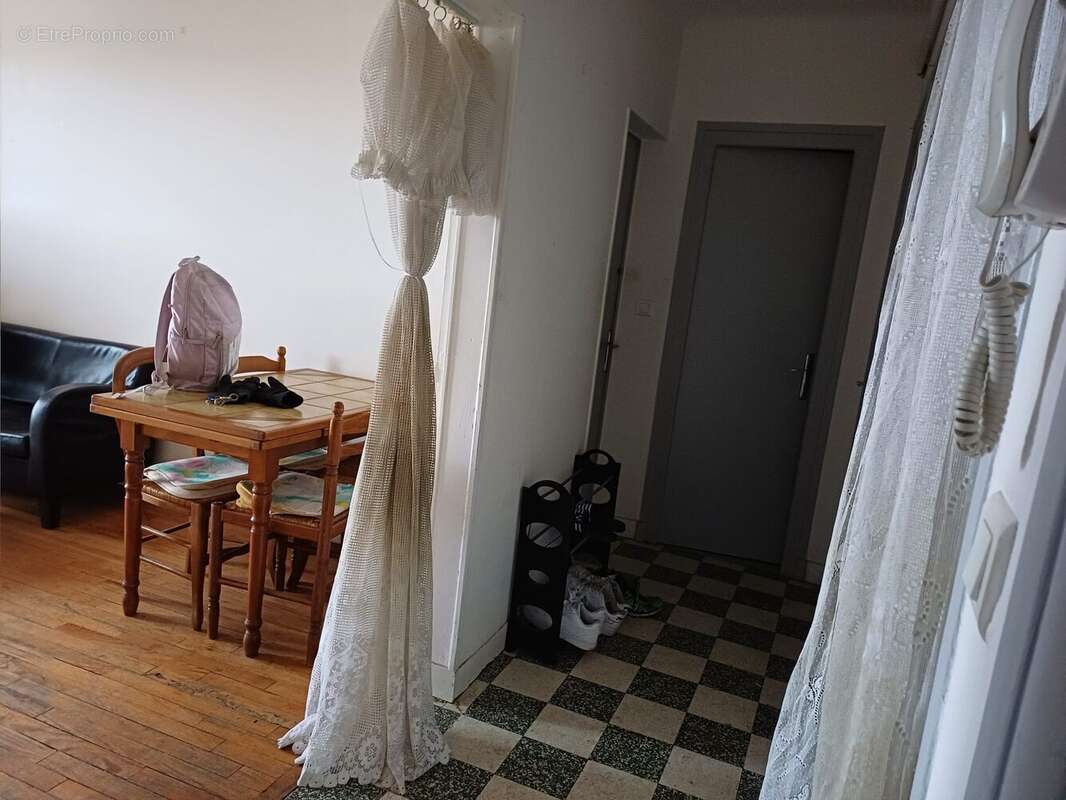 Appartement à CORNILLE