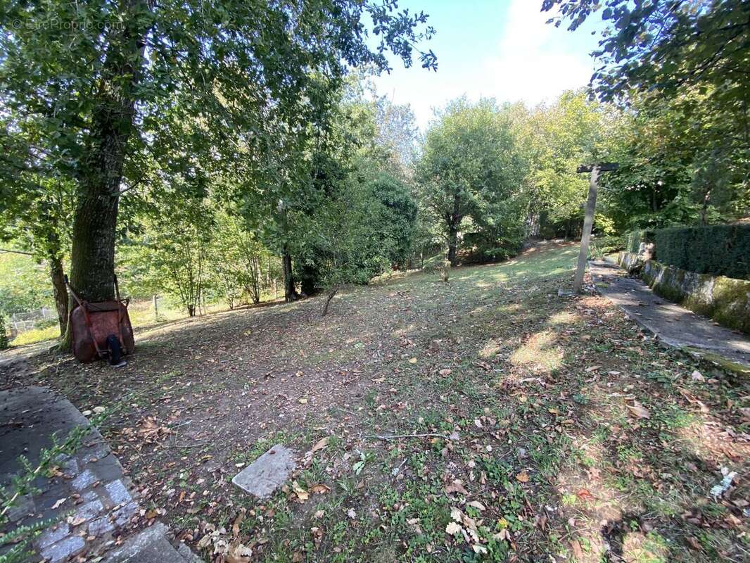 Maison à COULOUNIEIX-CHAMIERS