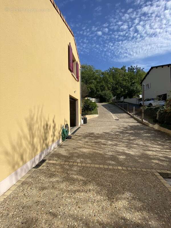 Maison à COULOUNIEIX-CHAMIERS