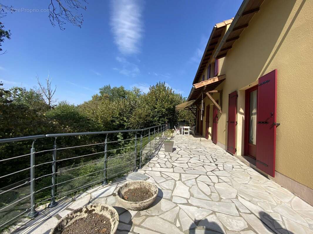 Maison à COULOUNIEIX-CHAMIERS