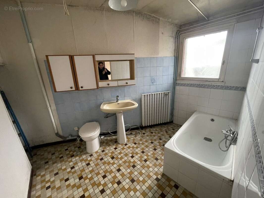 Maison à SAINT-ASTIER