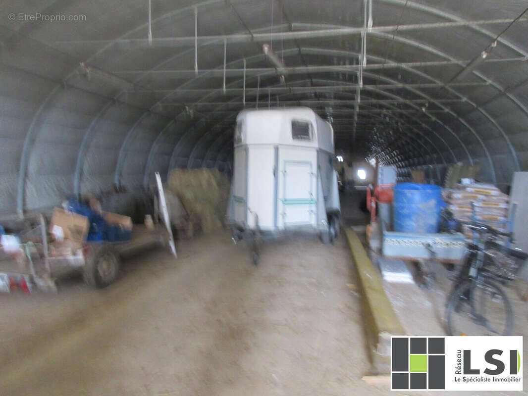 Terrain à GUILLIERS