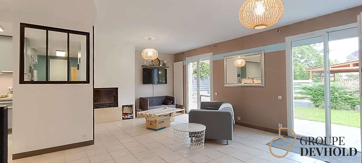 Maison à COIGNIERES