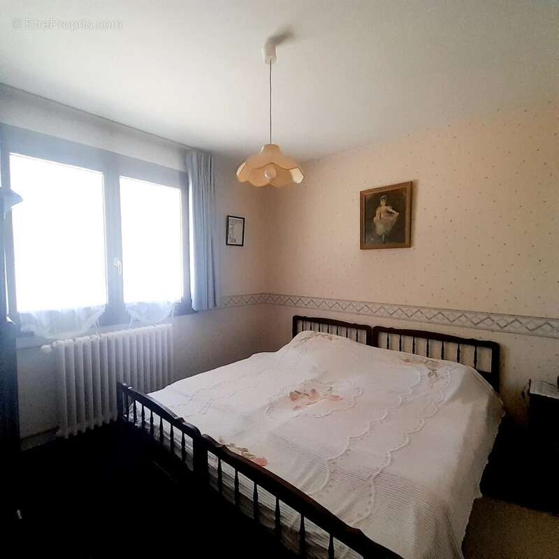 Maison à FOUCHEROLLES