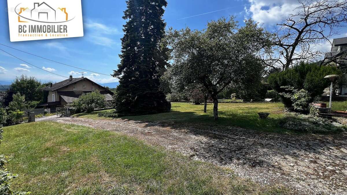 Maison à DIVONNE-LES-BAINS