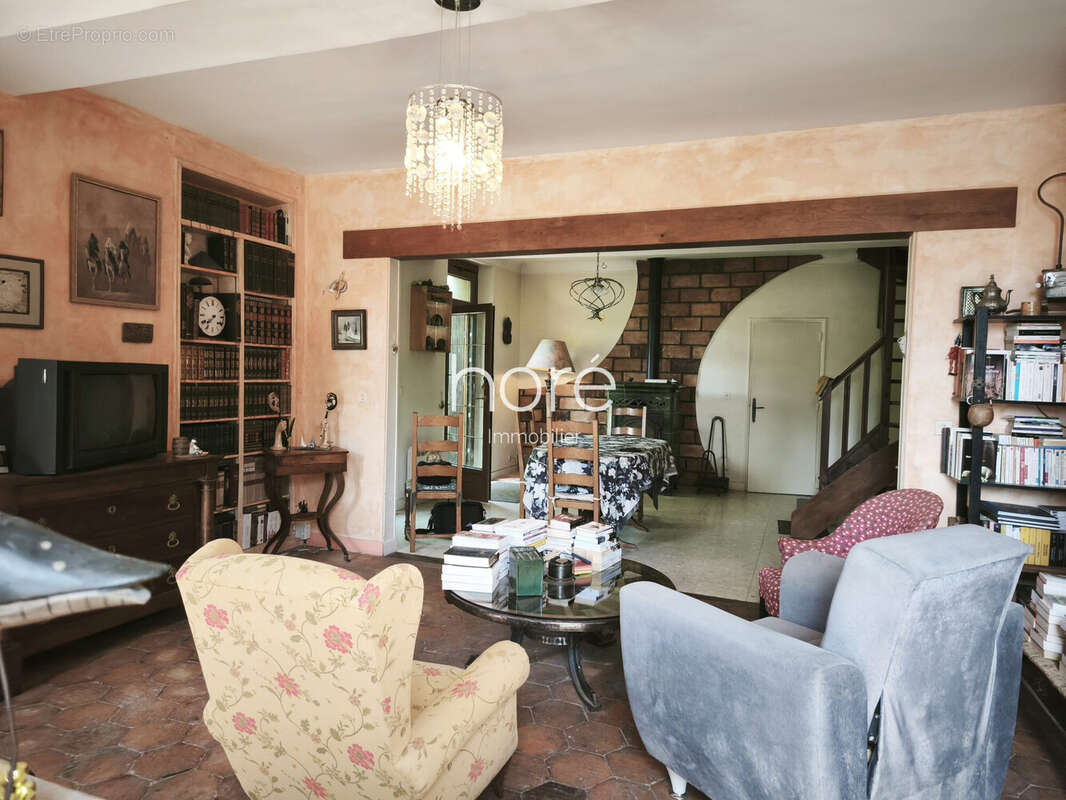 Maison à LIXY