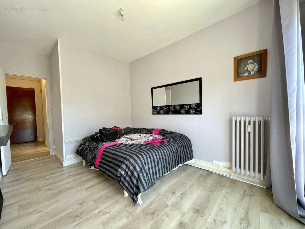 Appartement à HEROUVILLE-SAINT-CLAIR