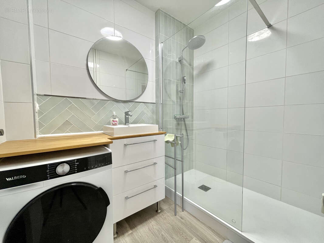 Appartement à HEROUVILLE-SAINT-CLAIR