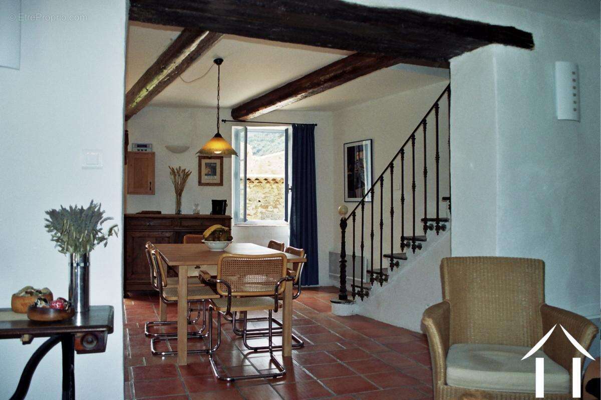 Maison à SAINT-NAZAIRE-DE-LADAREZ